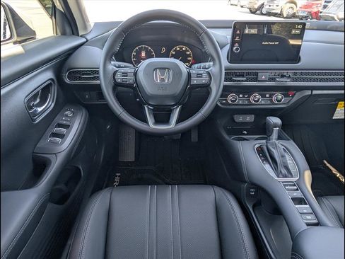 New 2026 Honda HR-V EX-L image 6