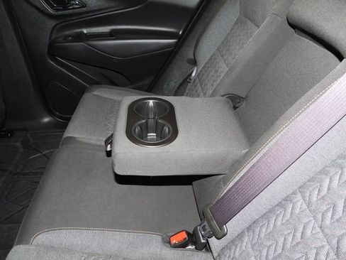 Used 2024 Chevrolet Equinox LT w/ LPO, Floor Liner Package FWD image 31