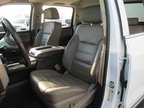 Used 2015 GMC Sierra 2500 Denali w/ Duramax Plus Package image 20