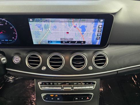 Certified 2022 Mercedes-Benz E 450 E 450 image 23