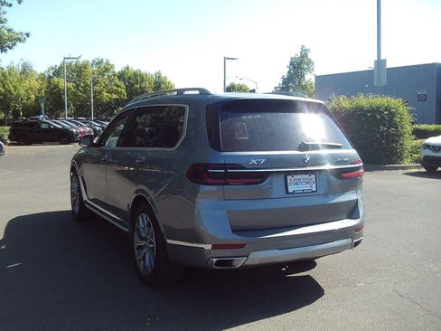 Used 2026 BMW X7 xDrive40i AWD/4WD image 3