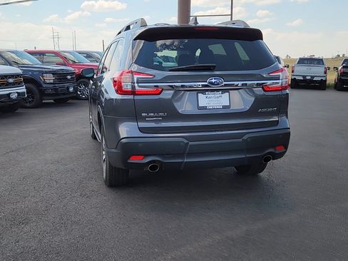 Used 2025 Subaru Ascent Premium AWD/4WD image 3