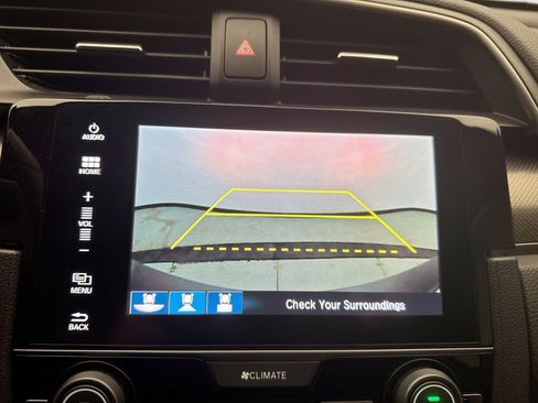 Used 2018 Honda Civic EX-L image 16