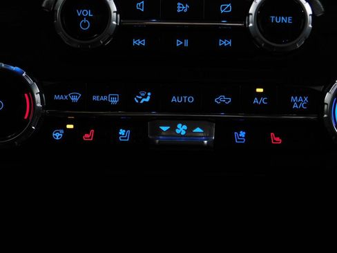 Used 2024 Ford F450 Lariat w/ Lariat Ultimate Package AWD/4WD image 50
