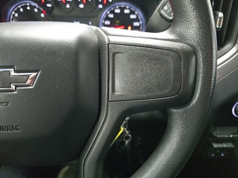 Used 2020 Chevrolet Silverado 1500 Custom Trail Boss w/ Custom Convenience Package AWD/4WD image 20