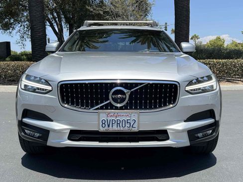 Used 2020 Volvo V90 T6 Cross Country AWD/4WD image 15