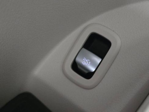 New 2026 Mercedes-Benz GLC 300 4MATIC image 35