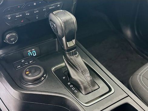 Used 2019 Ford Ranger XLT w/ Equipment Group 302A Luxury image 16