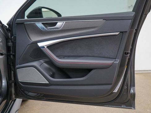 Used 2022 Audi RS 6 AWD/4WD image 59