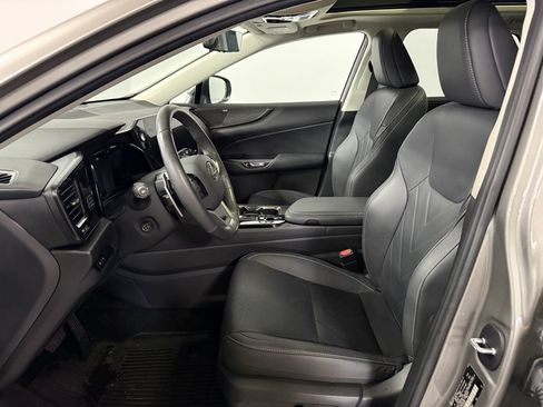 Used 2022 Lexus NX 350 AWD w/ Luxury Package image 9