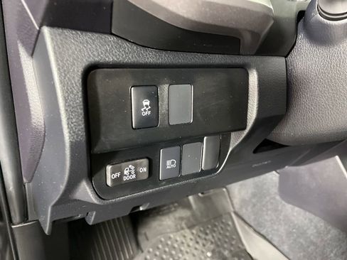 Used 2022 Toyota Tacoma SR5 image 26