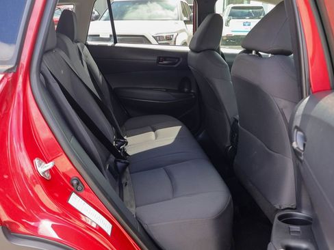 Used 2023 Toyota Corolla Cross LE image 11