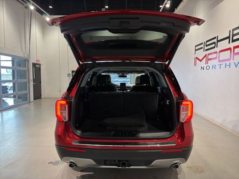 Used 2023 Ford Explorer Limited w/ Limited Technology Package AWD/4WD image 34