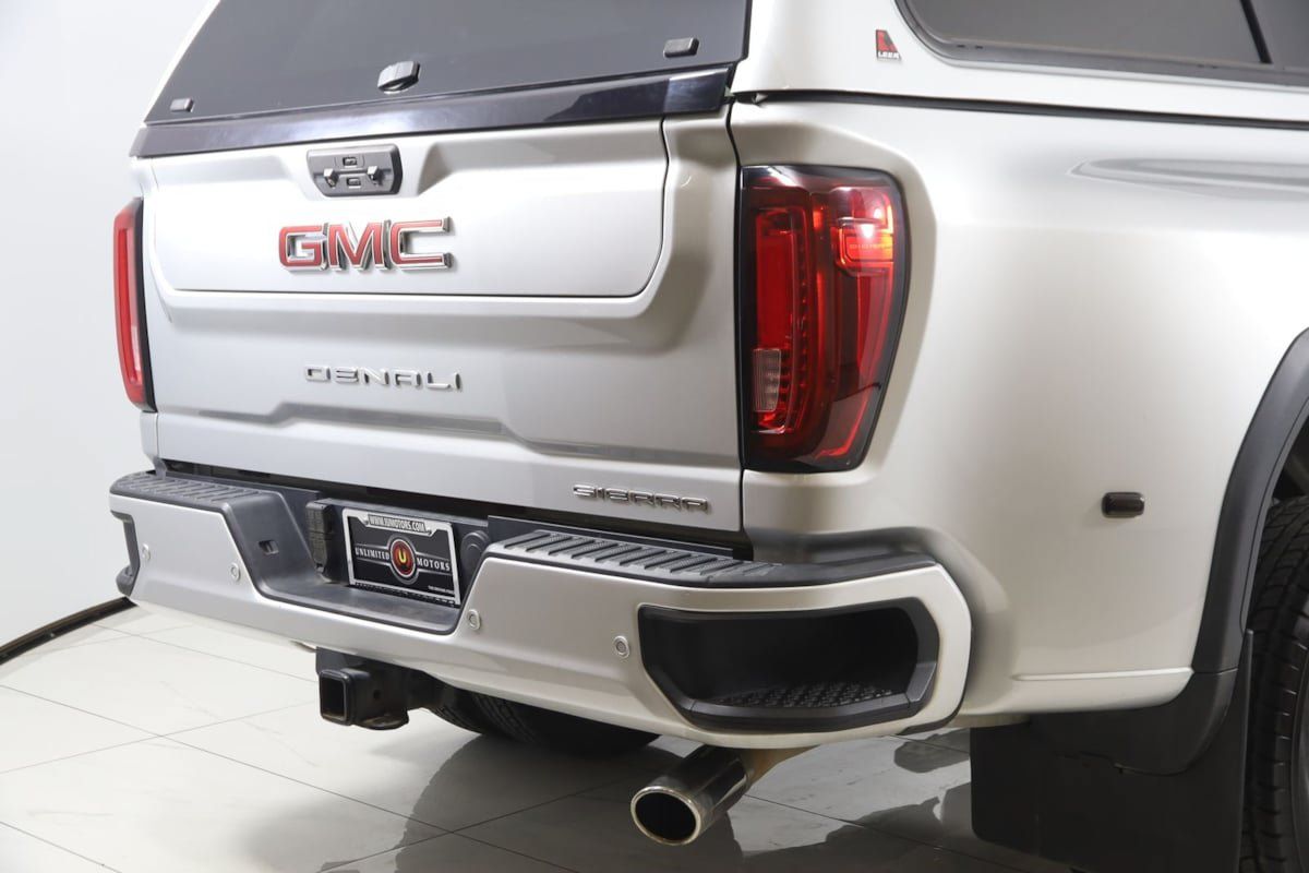 Used 2021 GMC Sierra 3500 Denali w/ Denali Ultimate Package AWD/4WD image 49