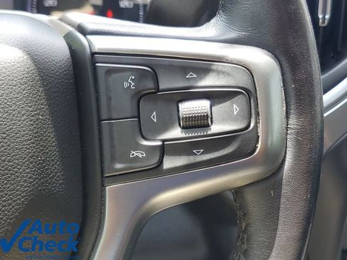 Used 2021 Chevrolet Silverado 1500 LT w/ Z71 Off-Road Package AWD/4WD image 23