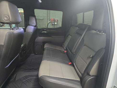 Used 2024 Chevrolet Silverado 1500 ZR2 w/ Technology Package AWD/4WD image 13