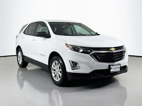 Used 2019 Chevrolet Equinox LS AWD/4WD image 4