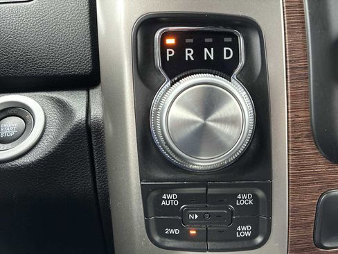 Used 2017 RAM 1500 Laramie w/ Convenience Group image 22