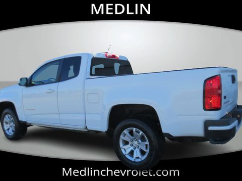 Used 2022 Chevrolet Colorado LT w/ Safety Package image 6