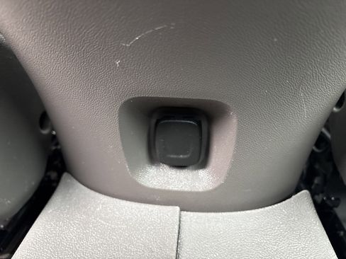 Used 2021 Chevrolet Malibu LS image 13