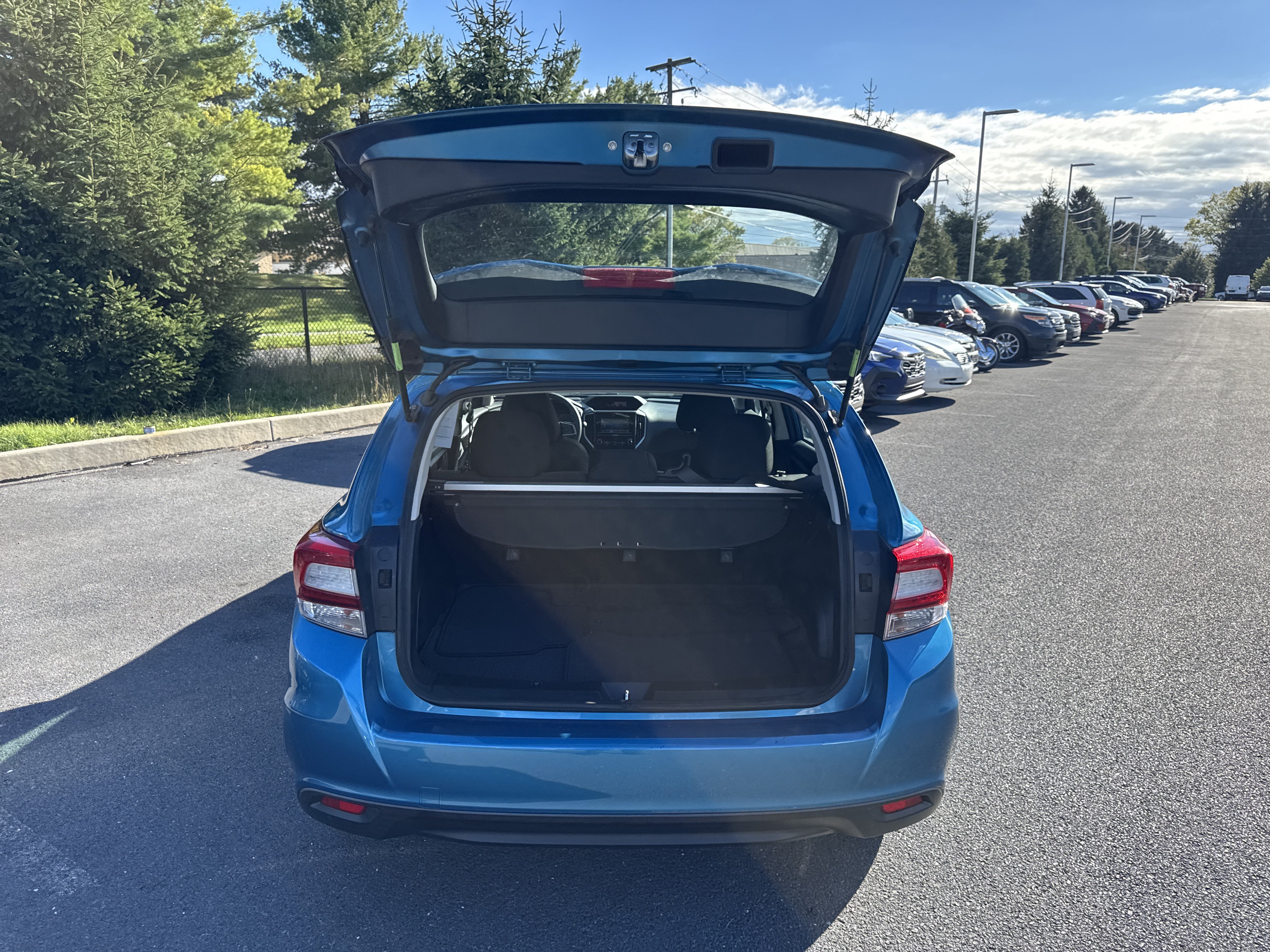 Used 2017 Subaru Impreza 2.0i AWD/4WD image 24