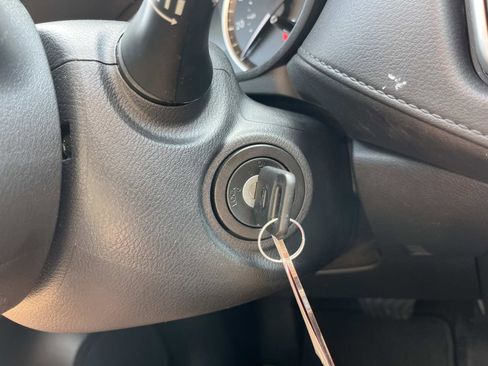 Used 2024 Nissan Versa S w/ S Plus Package image 29