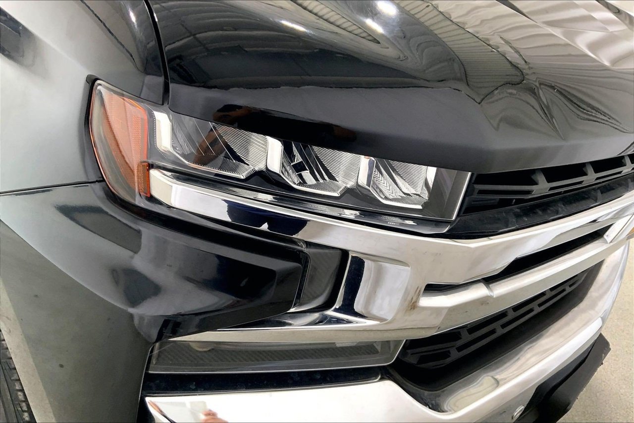 Used 2020 Chevrolet Silverado 1500 LT w/ Texas Edition RWD image 12