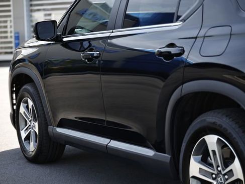 Certified 2025 Honda Pilot EX-L image 5