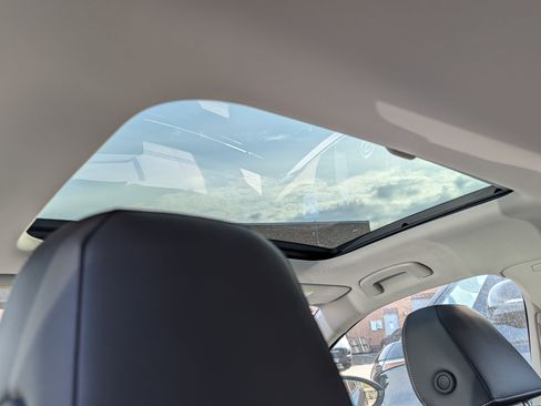 New 2026 Volkswagen Jetta SEL FWD image 10