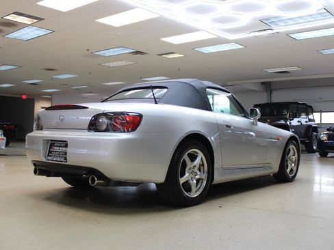 Used 2002 Honda S2000 image 5