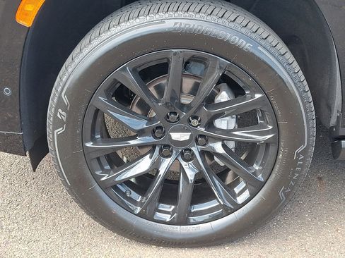 Certified 2023 Cadillac Escalade ESV Sport Platinum w/ LPO, ONYX Package AWD/4WD image 8