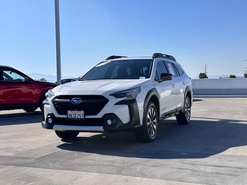 Certified 2024 Subaru Outback Limited AWD/4WD image 6