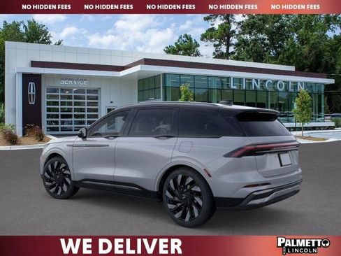 New 2026 Lincoln Nautilus Reserve w/ Jet Appearance Package image 4