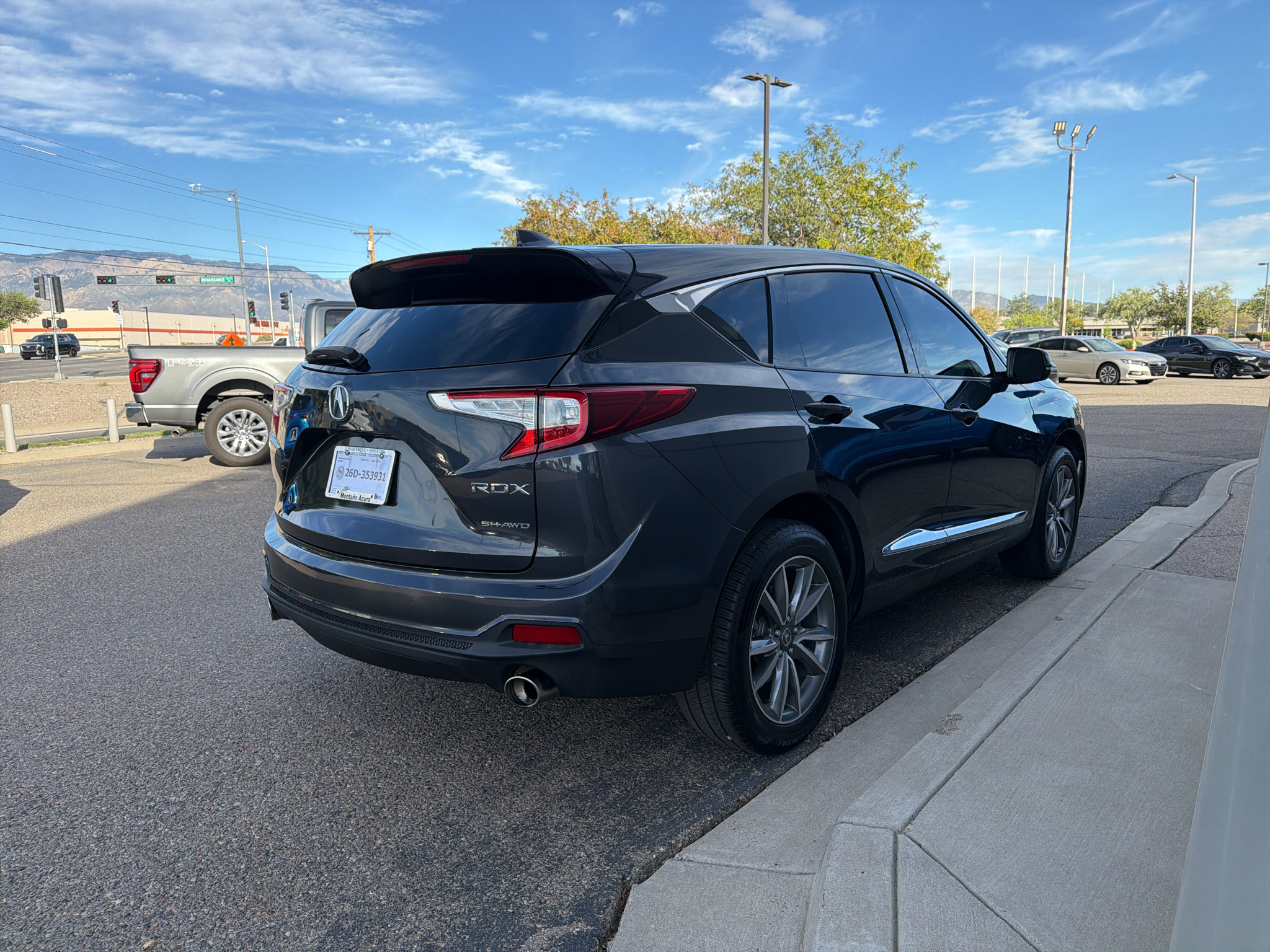 Used 2021 Acura RDX w/ Technology Package AWD/4WD image 6