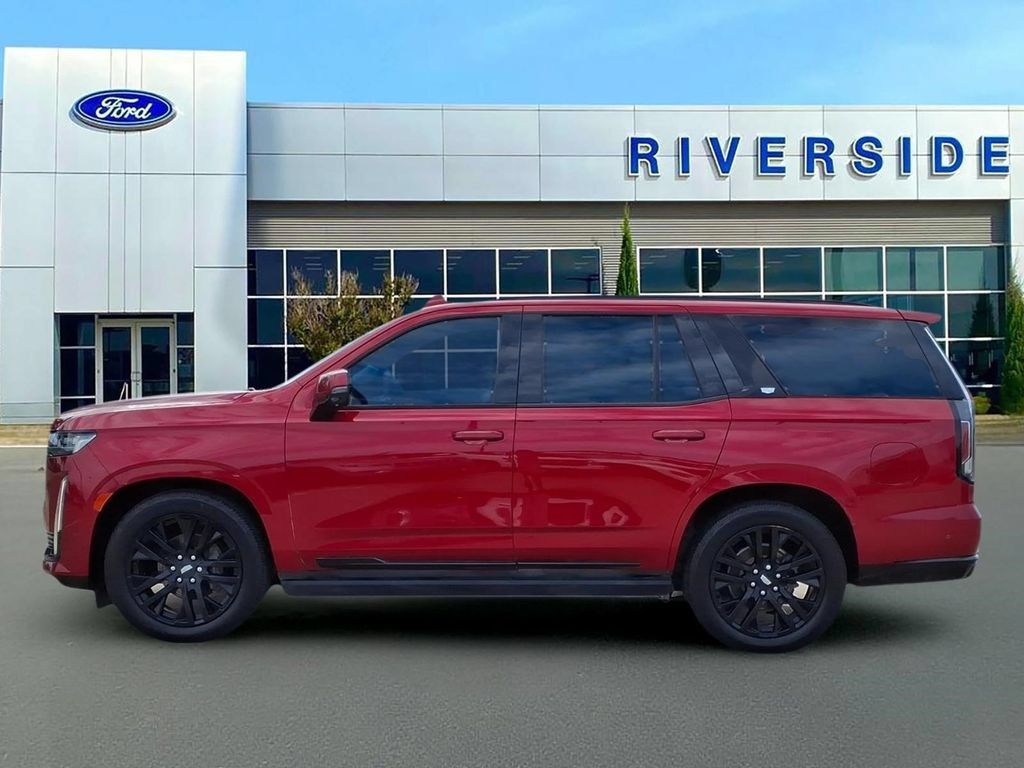 Used 2021 Cadillac Escalade Sport Platinum AWD/4WD image 4