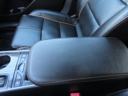 Used 2019 Chevrolet Impala Premier w/ Premier Confidence Package image 35