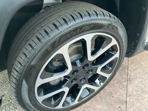 Used 2021 Jeep Compass Limited w/ Sun and Sound Group image 26