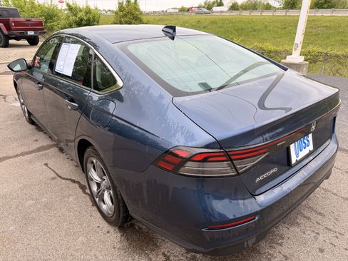 Certified 2024 Honda Accord EX image 5
