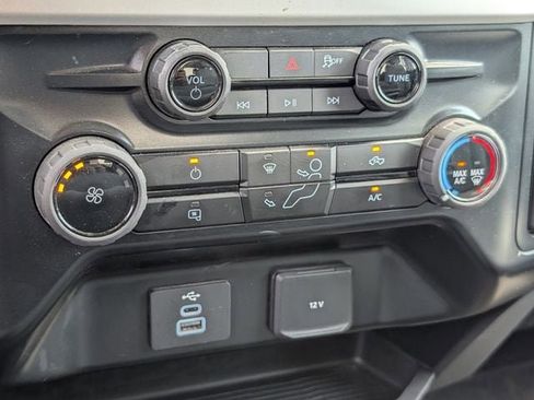 Used 2025 Ford F250 XLT AWD/4WD image 18