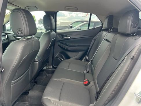 Used 2024 Buick Encore GX Preferred w/ Comfort Package AWD/4WD image 17