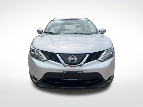 Used 2018 Nissan Rogue Sport SL w/ SL Premium Package AWD/4WD image 2