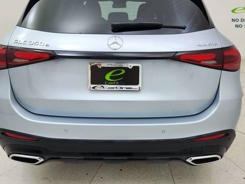 Used 2025 Mercedes-Benz GLC 350e 4MATIC w/ AMG Line image 12