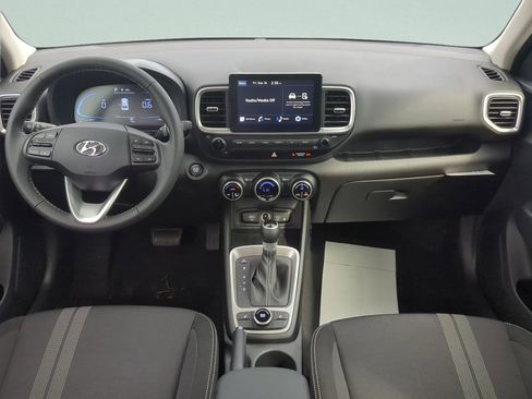 New 2026 Hyundai Venue SEL FWD image 15