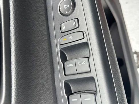 Certified 2024 Honda CR-V EX image 25