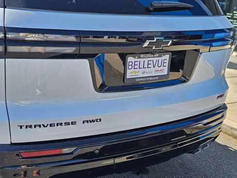 New 2026 Chevrolet Traverse RS AWD/4WD image 15