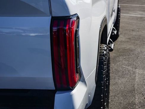 Used 2022 Toyota Tundra Limited image 8