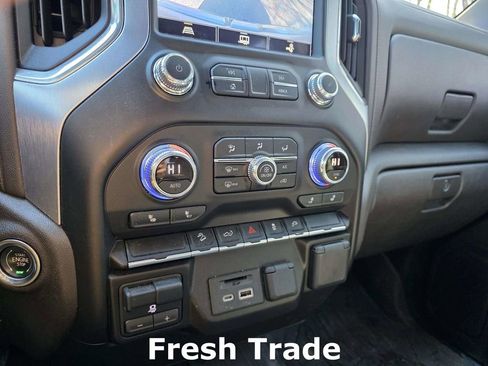 Used 2021 GMC Sierra 1500 SLT image 18