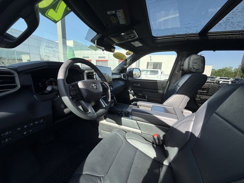 New 2026 Toyota Tundra Platinum AWD/4WD image 12