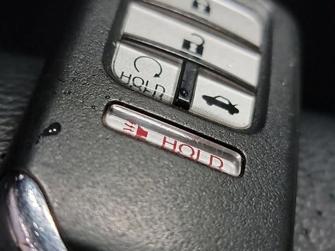 Used 2016 Honda Accord EX-L image 32
