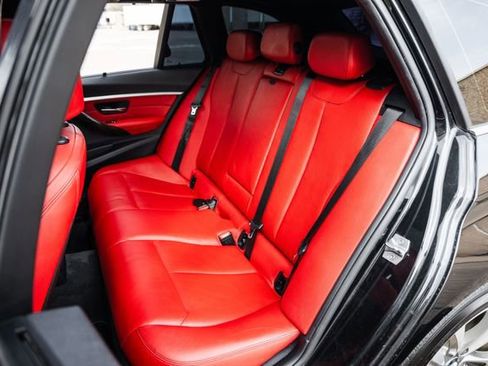 Used 2017 BMW 330i xDrive Wagon image 65